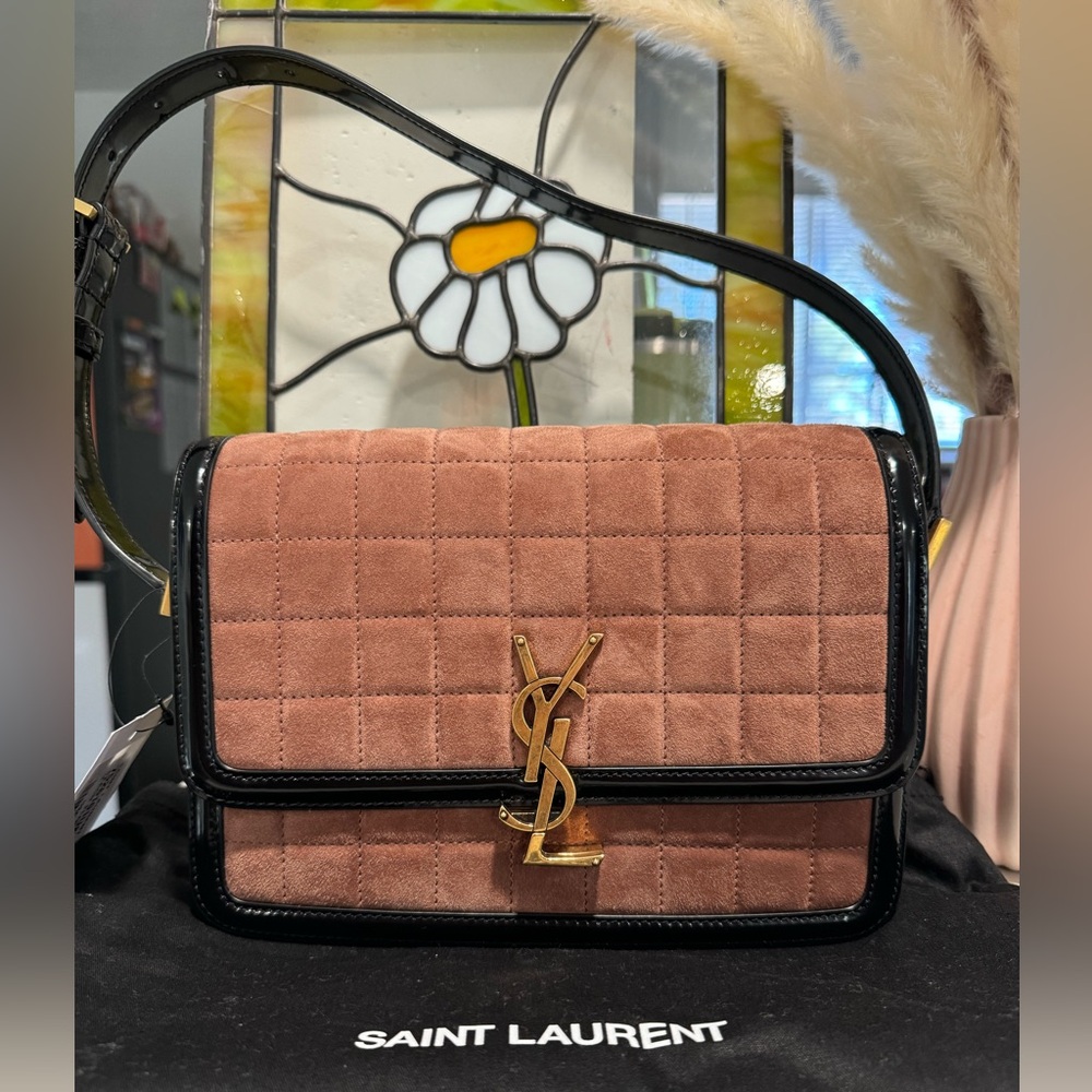 SALE🍒🤍 SAINT LAURENT solferino medium quilted suede and spazzolato leather bag 🤍 - Picture 7 of 16